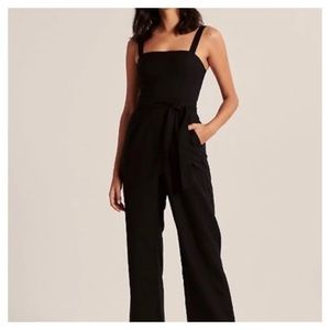 abercrombie and fitch black square neck jumpsuit